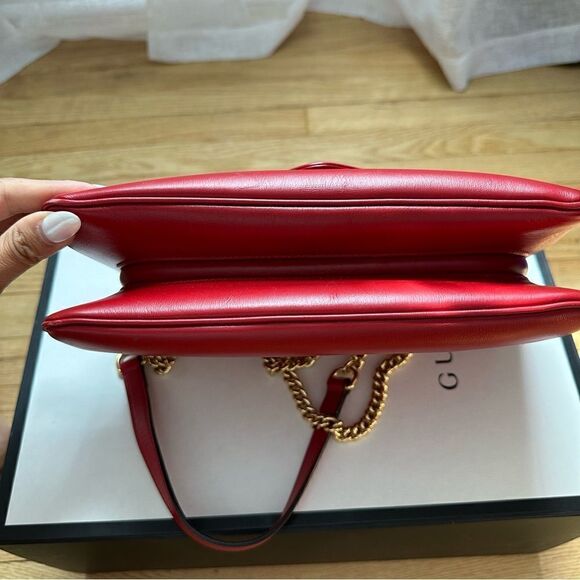 Gucci Vitello Palmellato Lux Crystal Medium Rajah Shoulder  Gucci Med Rajah Red Shoulder Bags